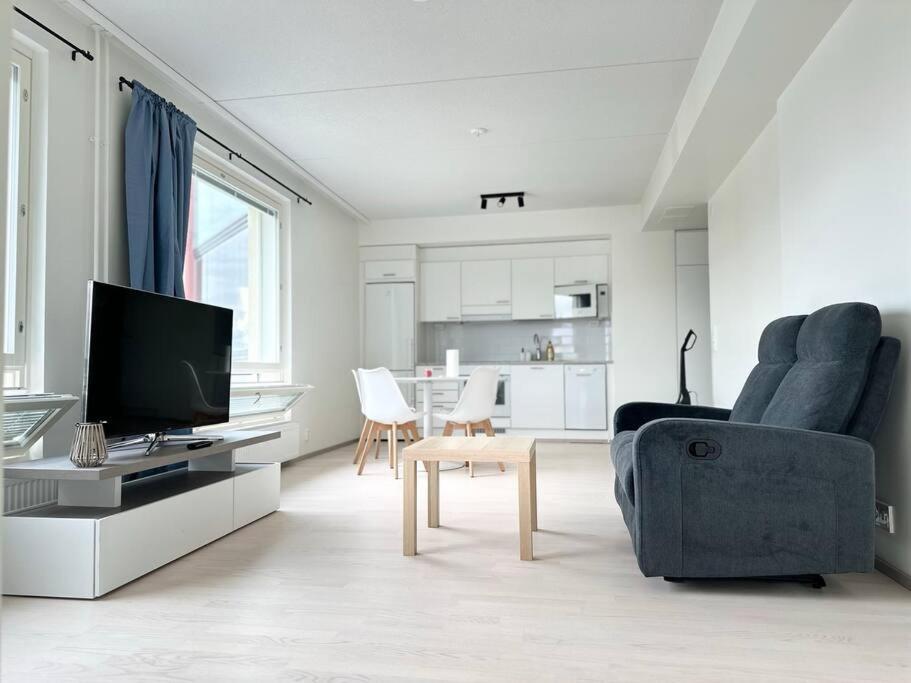 Huoneisto Juna Aseman Vieressae Lejlighed Vantaa Eksteriør billede